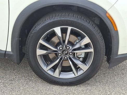Used 2023 INFINITI QX60 Luxe w/ Vision Package AWD/4WD image 8