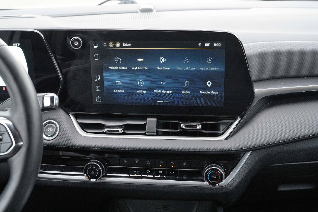 Used 2026 Chevrolet Equinox LT AWD/4WD image 31