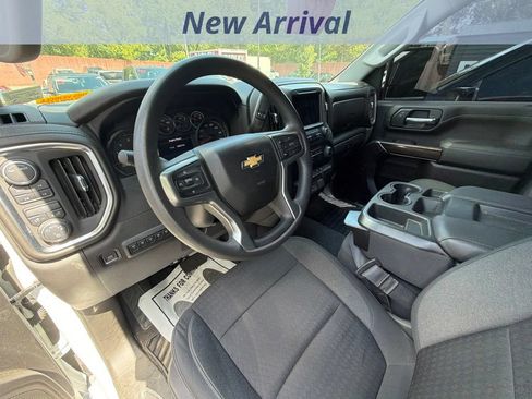 Used 2022 Chevrolet Silverado 3500 LT w/ Gooseneck/5TH Wheel Package AWD/4WD image 11