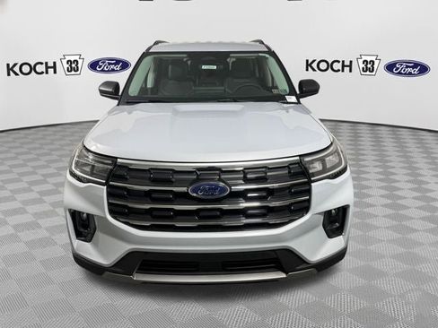 New 2026 Ford Explorer Active image 2