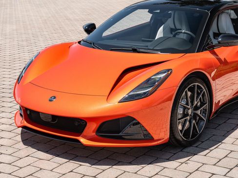 New 2026 Lotus Emira SE RWD image 24