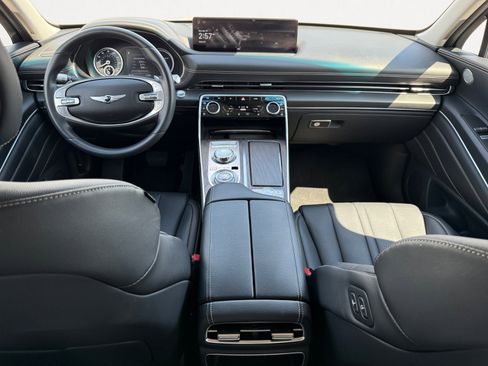 Used 2024 Genesis GV80 2.5T image 3