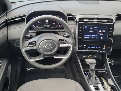 Certified 2024 Hyundai Santa Cruz SEL FWD image 12