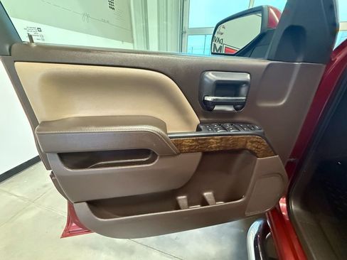 Used 2016 Chevrolet Silverado 1500 LT w/ All Star Edition image 19