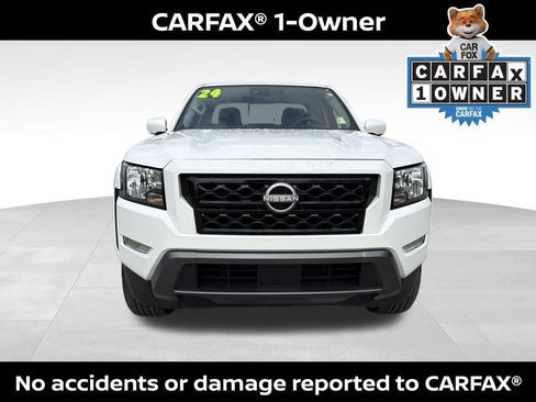Certified 2024 Nissan Frontier SV w/ SV Convenience Package image 2