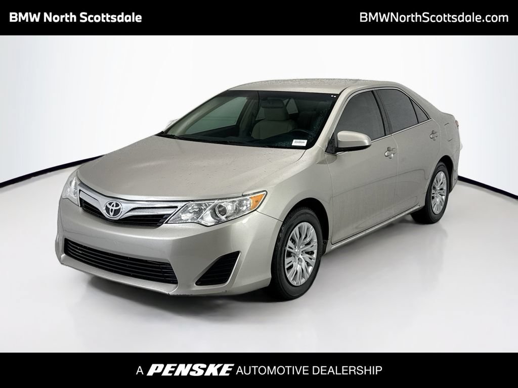 Used 2014 Toyota Camry LE FWD image 1