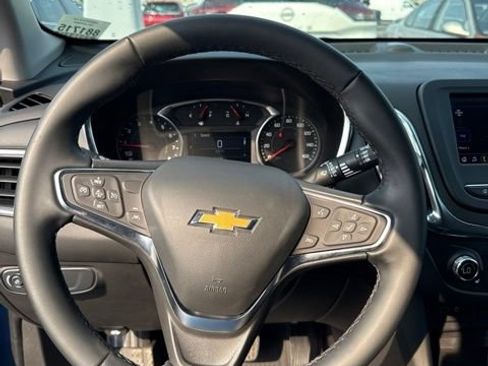 Used 2024 Chevrolet Equinox LT FWD image 8