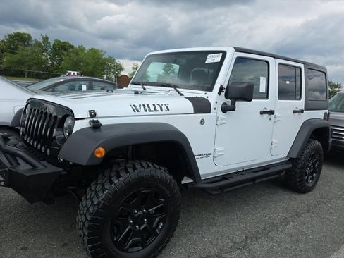 Used 2018 Jeep Wrangler Unlimited Sport AWD/4WD image 5