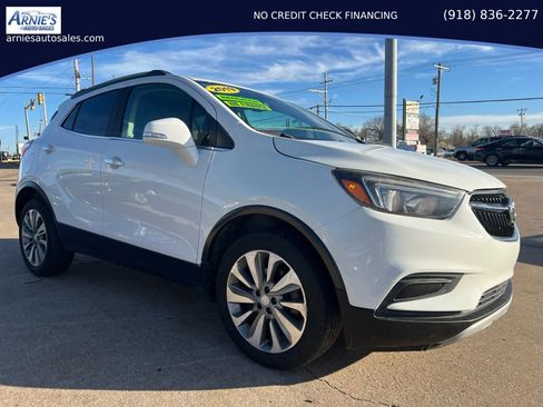 Used 2019 Buick Encore Preferred FWD image 3