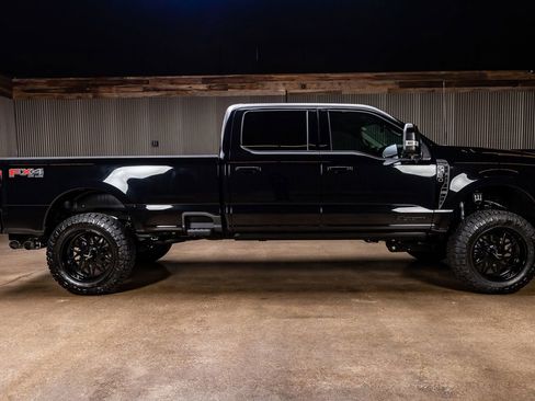 Used 2026 Ford F350 Platinum w/ Platinum Plus Package image 11