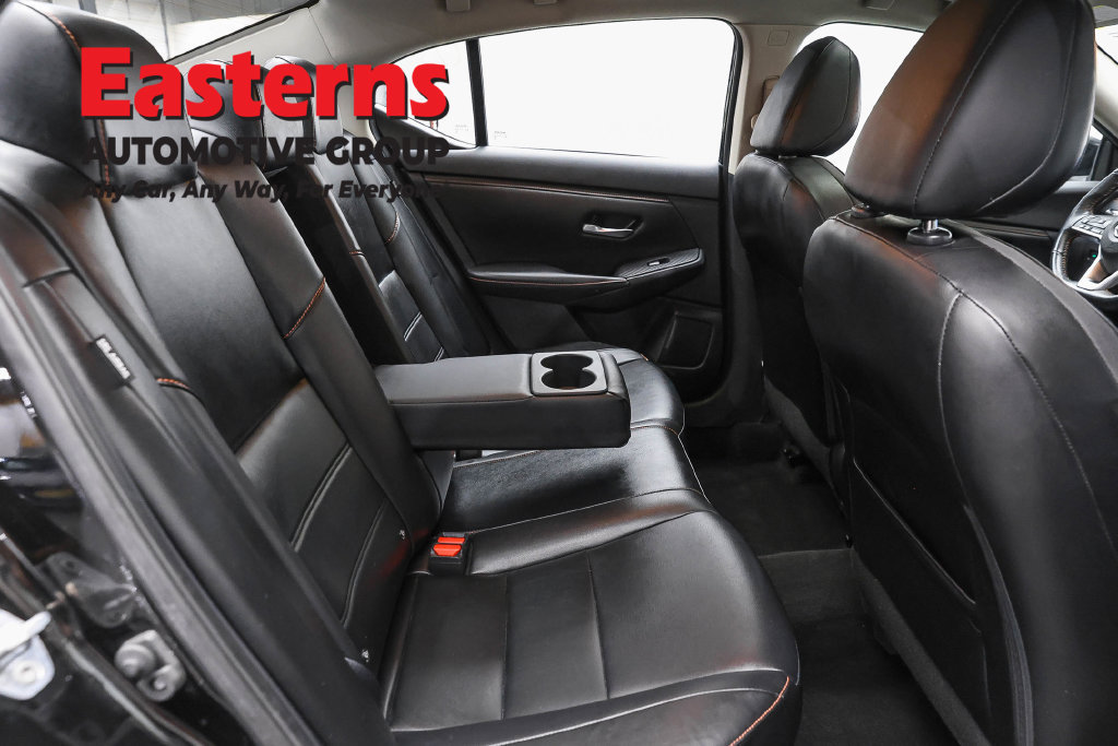 Used 2022 Nissan Sentra SR w/ SR Premium Package FWD image 25