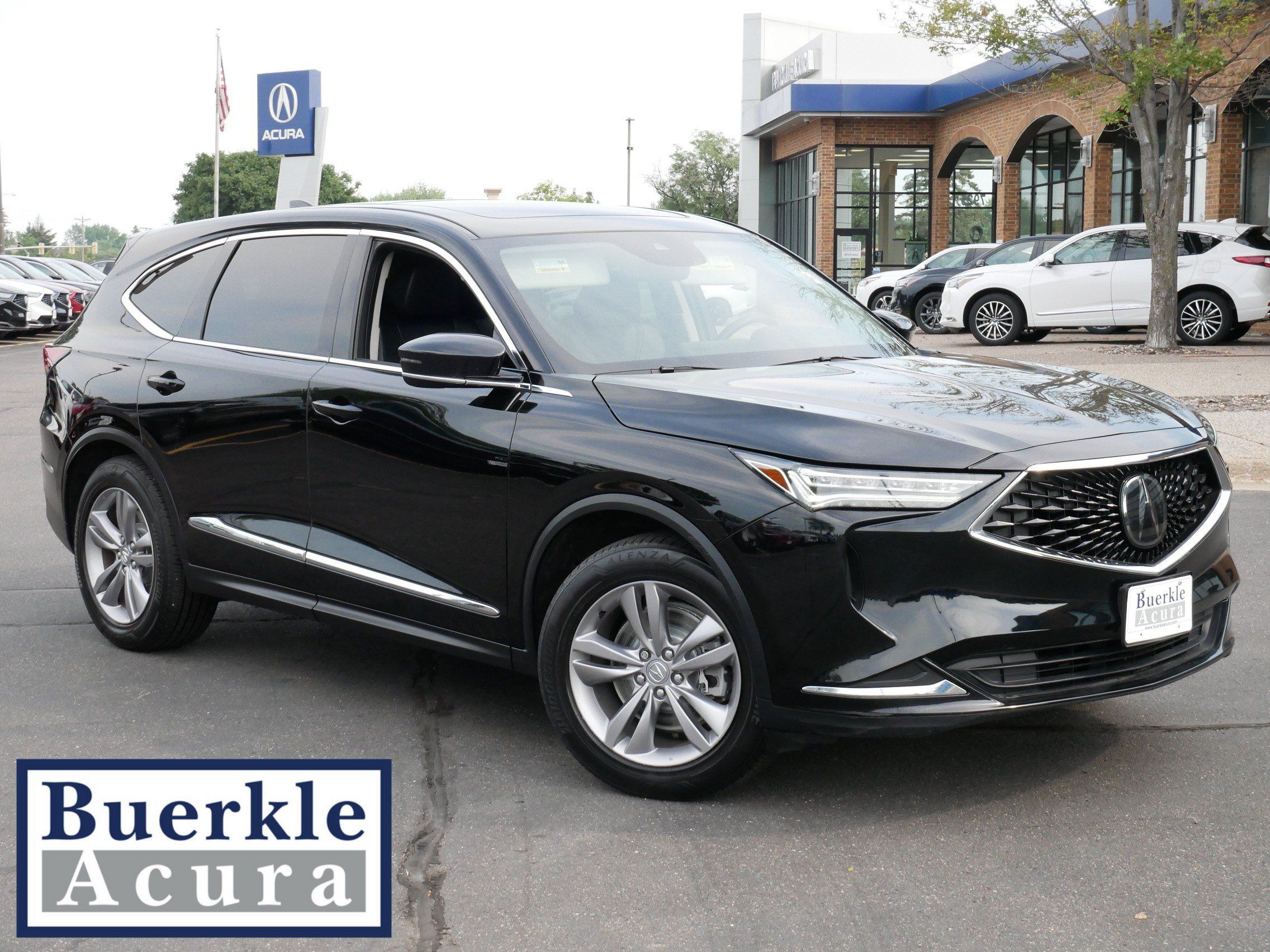 Certified 2024 Acura MDX SH-AWD image 1