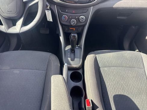 Used 2021 Chevrolet Trax LS w/ Tint and Cruise Package image 13