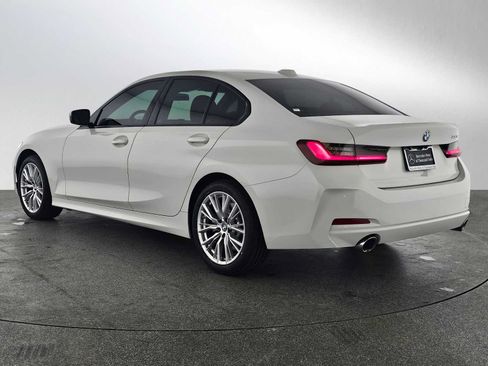 Used 2023 BMW 330i Sedan RWD image 5