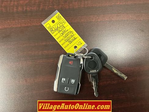 Used 2018 GMC Sierra 1500 SLT AWD/4WD image 44