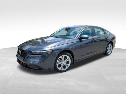 Certified 2023 Honda Accord LX image 13