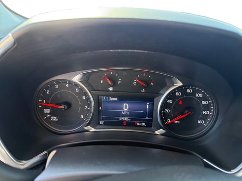 Used 2022 Chevrolet Equinox LT FWD image 11