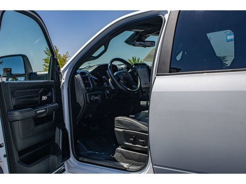Used 2023 RAM 2500 Limited AWD/4WD image 26