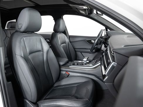 Used 2021 Audi Q7 2.0T Premium w/ Convenience Package image 33