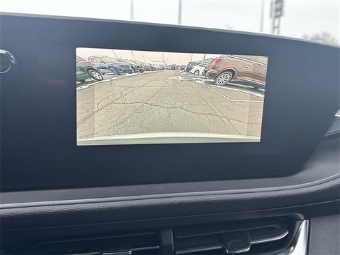 Certified 2024 Buick Envista Preferred w/ Convenience I Package image 14