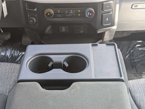 Used 2023 Ford F150 XLT AWD/4WD image 17