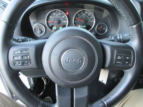 Used 2012 Jeep Wrangler Unlimited Sport image 25