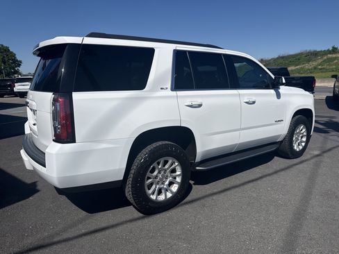 Used 2020 GMC Yukon SLT AWD/4WD image 3