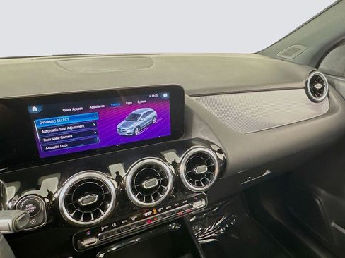 Certified 2023 Mercedes-Benz GLA 250 image 19
