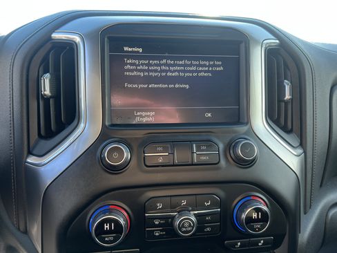 Used 2020 Chevrolet Silverado 1500 LT w/ All-Star Edition image 15