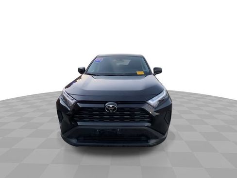 Used 2025 Toyota RAV4 LE FWD image 5
