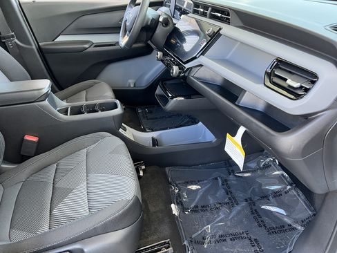 New 2027 Chevrolet Bolt LT FWD image 23