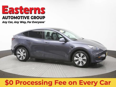 Used 2021 Tesla Model Y Long Range AWD/4WD image 38