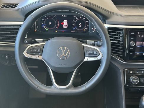 Used 2023 Volkswagen Atlas SE FWD image 13