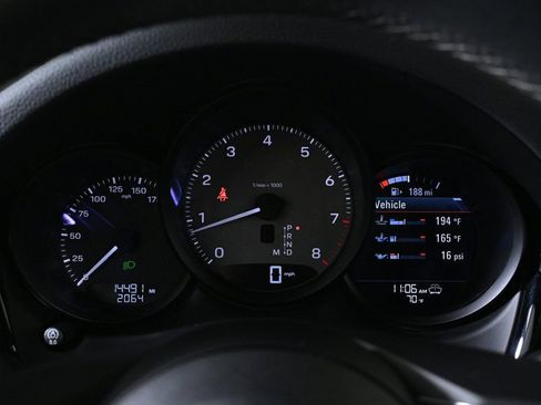 Certified 2023 Porsche Macan S image 13