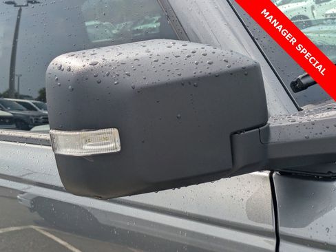 New 2025 Ford Bronco Badlands image 25