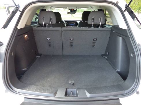 Used 2024 Chevrolet TrailBlazer LS w/ LS Convenience Package FWD image 34