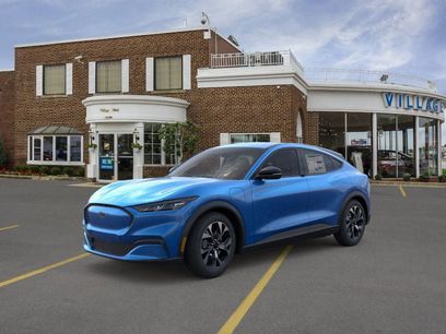 New 2025 Ford Mustang Mach-E Select w/ Comfort Package Lite