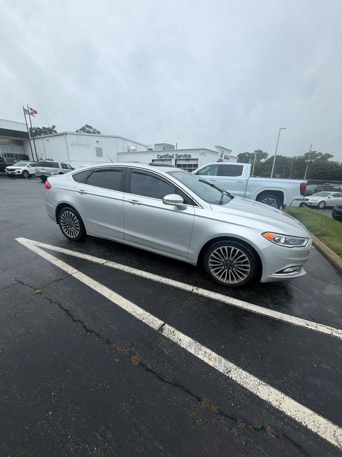 Used 2018 Ford Fusion Titanium AWD/4WD image 3