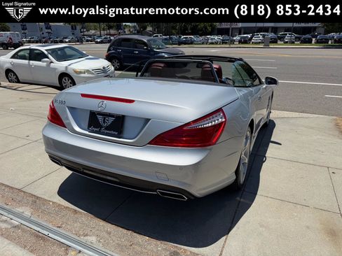 Used 2014 Mercedes-Benz SL 550 image 7