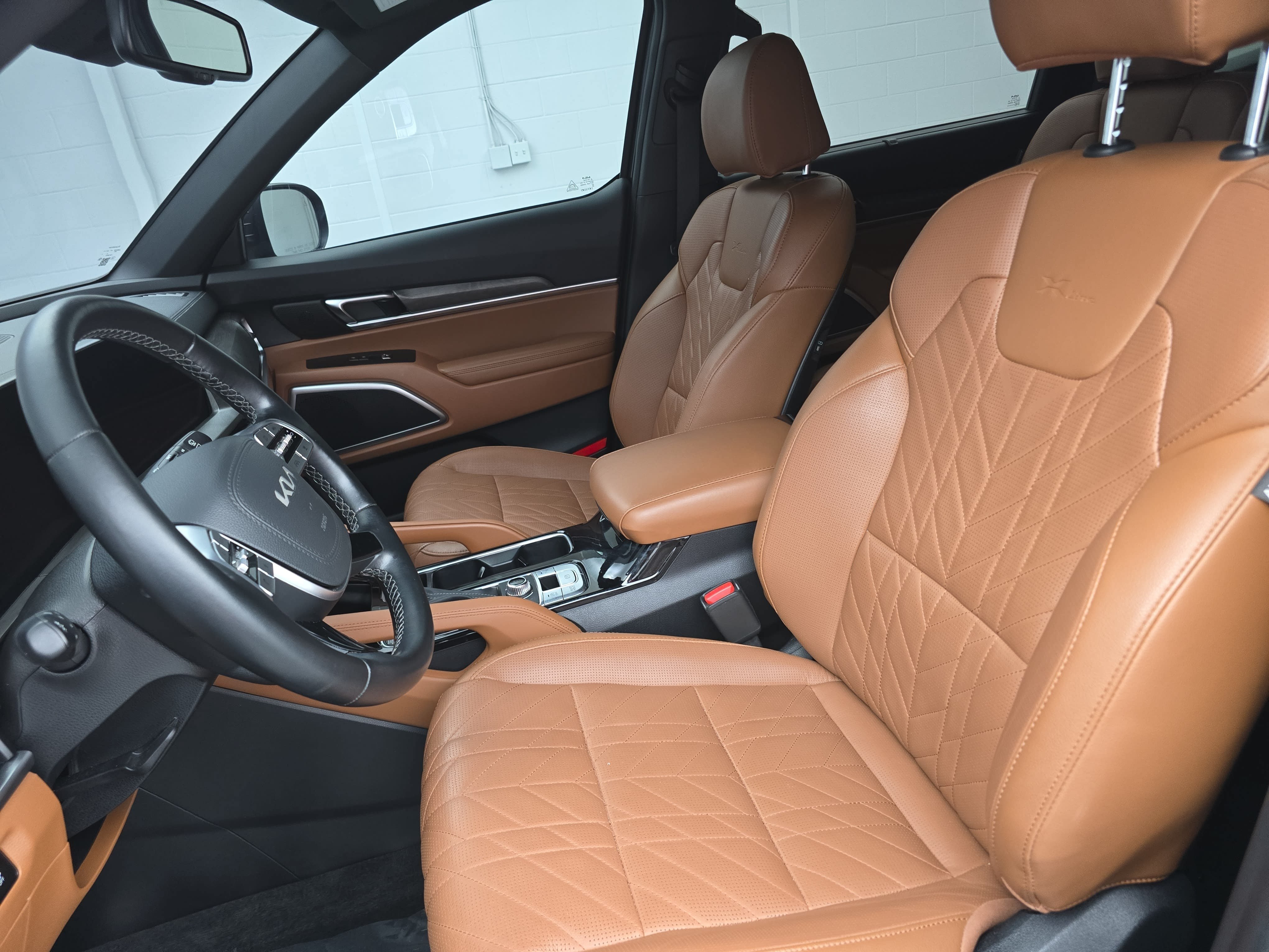 Used 2025 Kia Telluride EX X-Line AWD/4WD image 5