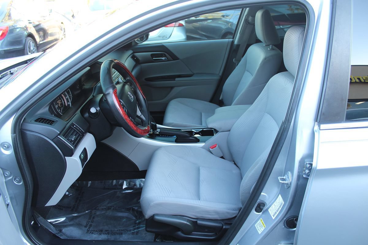 Used 2014 Honda Accord LX image 16