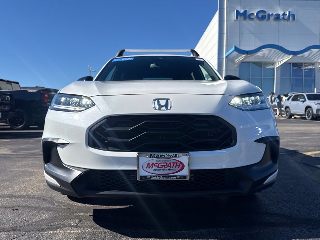 Certified 2025 Honda HR-V Sport image 13