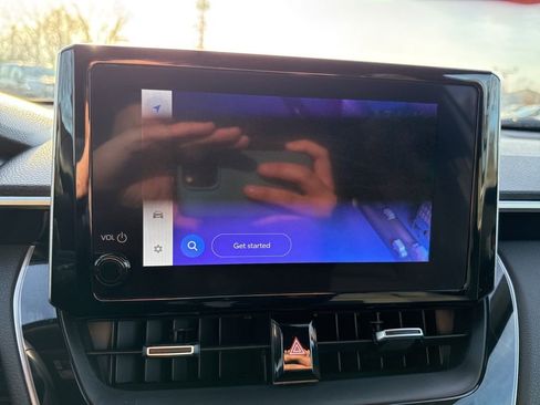 Used 2024 Toyota Corolla Cross XSE w/ Convenience Package image 23