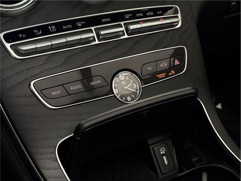 Used 2021 Mercedes-Benz C 43 AMG 4MATIC Cabriolet image 18