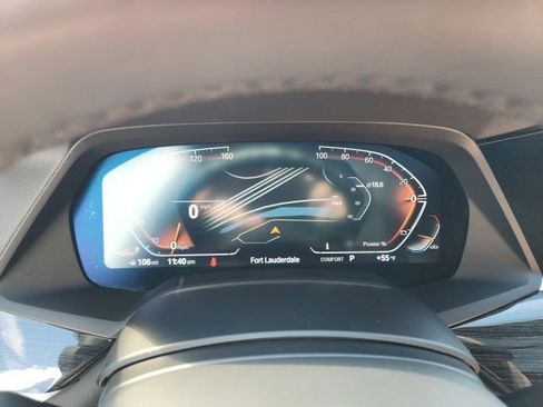 Used 2022 BMW X7 xDrive40i w/ M Sport Package image 29