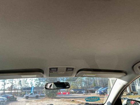 Used 2010 MAZDA MAZDA3 s Sport image 12