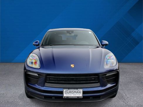 Used 2022 Porsche Macan image 2