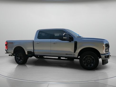 Certified 2024 Ford F250 Lariat w/ Lariat Ultimate Package image 34