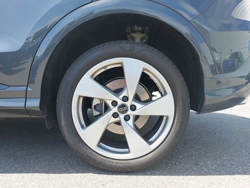 Used 2025 Audi Q5 Premium w/ Premium Plus AWD/4WD image 7