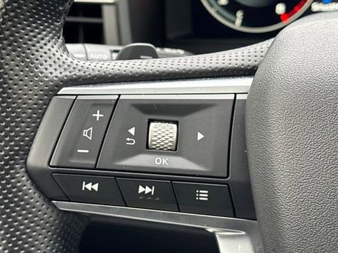 Used 2024 Mitsubishi Outlander SEL image 23